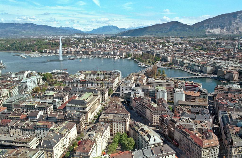 Ibis Budget Thonon Les Bains Buitenkant foto