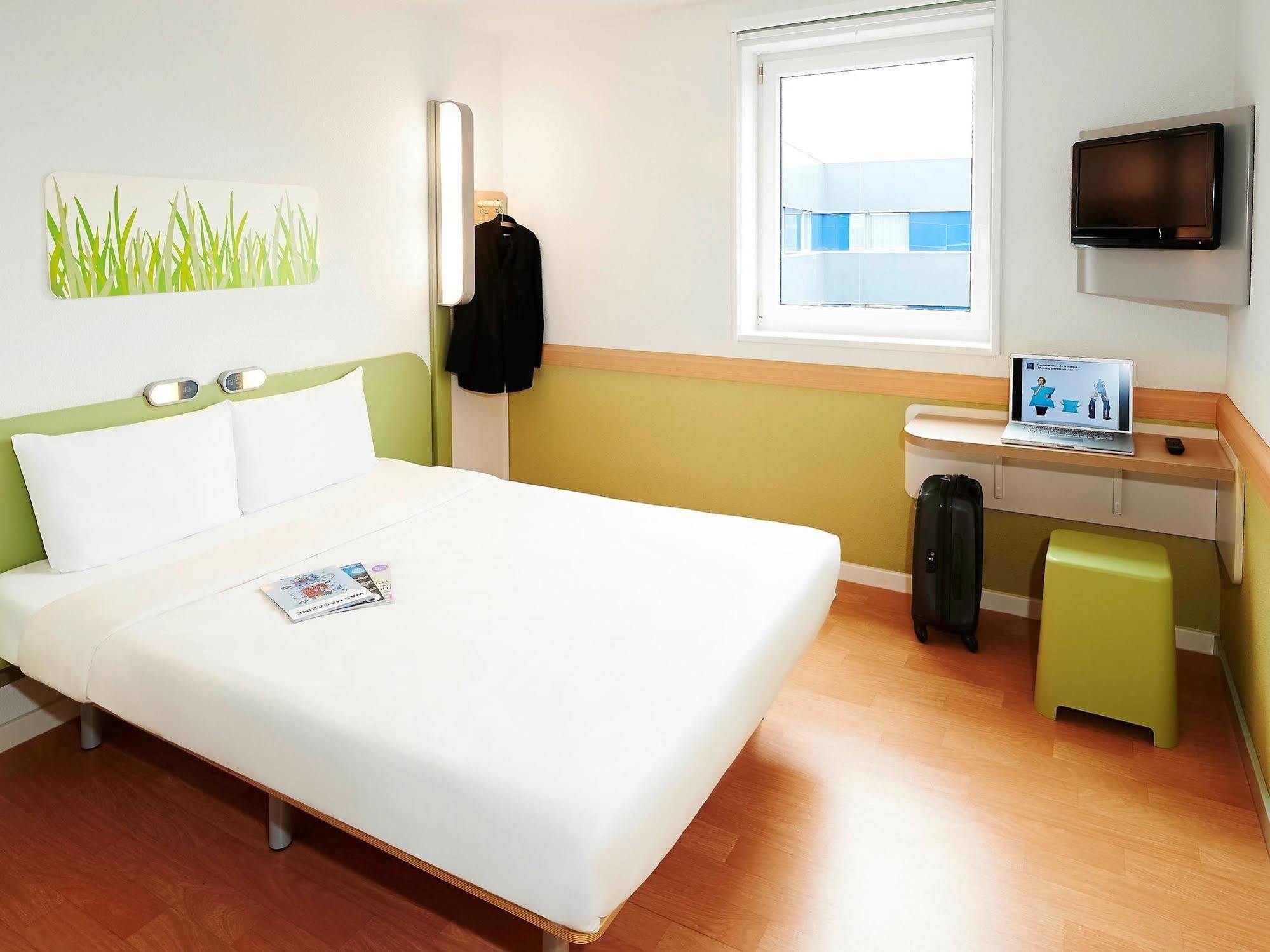 Ibis Budget Thonon Les Bains Buitenkant foto